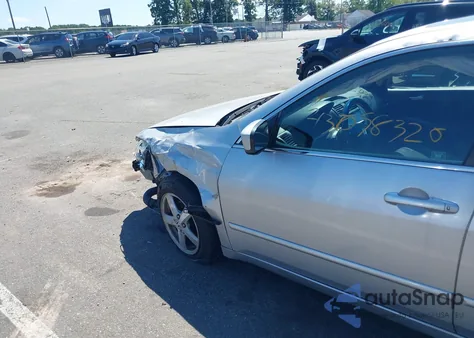 2005 Honda Accord 2.4 Ex from USA, damaged, VIN 1HGCM56705A105899